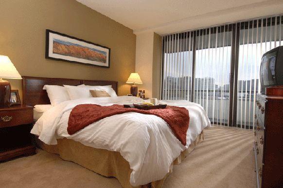 Oakwood Arlington Aparthotel Стая снимка
