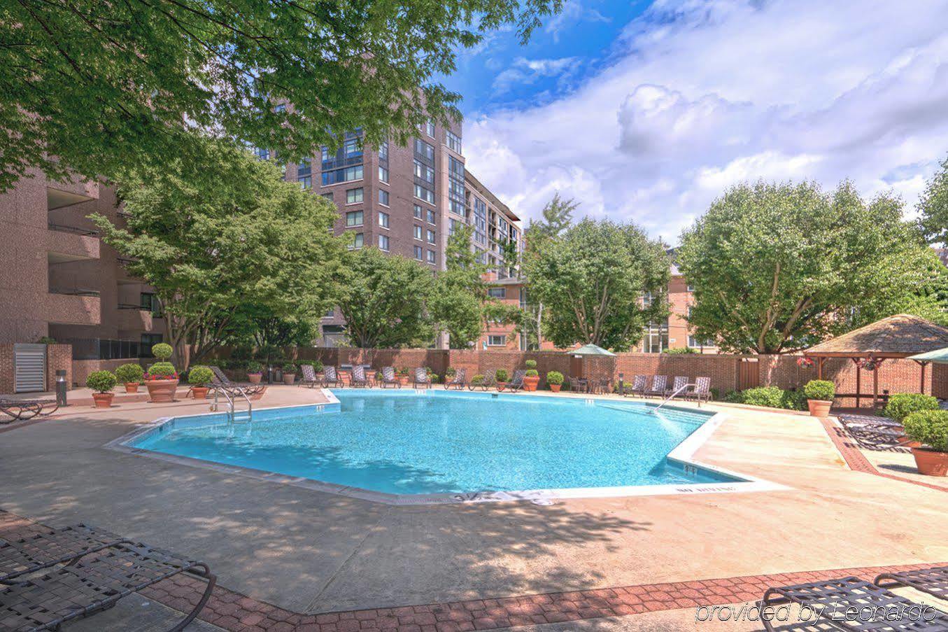 Oakwood Arlington Aparthotel Екстериор снимка