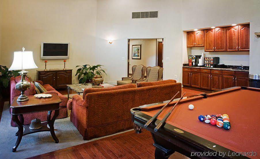 Oakwood Arlington Aparthotel Екстериор снимка