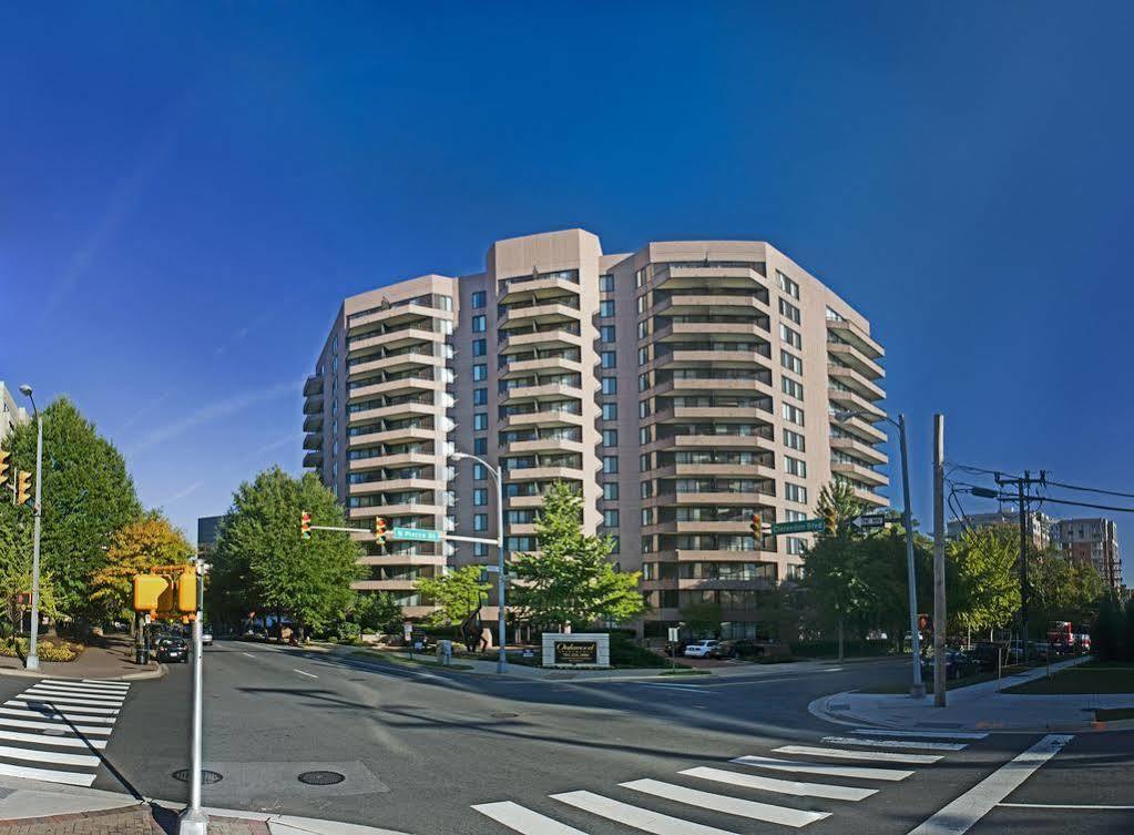 Oakwood Arlington Aparthotel Екстериор снимка